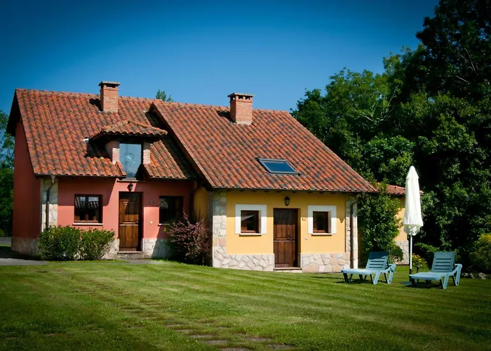 Hotel Rural La Lluriga