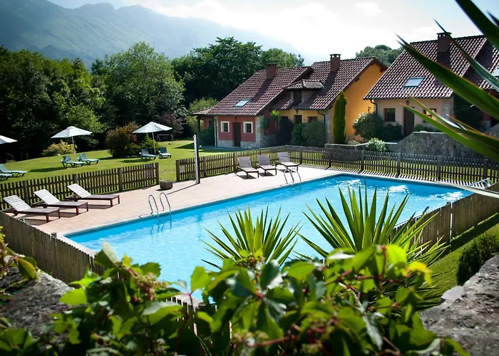 Hotel Rural La Lluriga