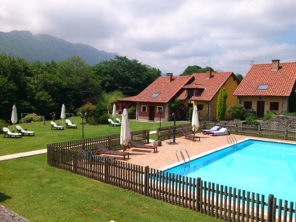 Rural La Lluriga Hotel 3*